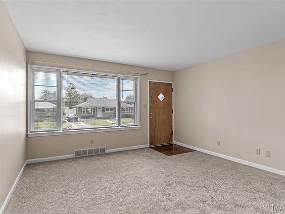 2nd image of 3951 French Ct