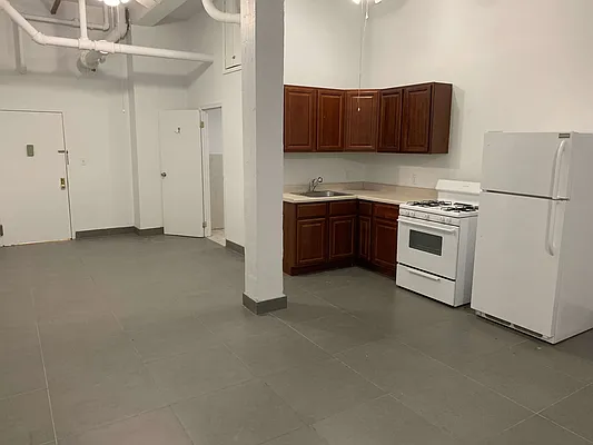 Rented by Carnegie Management Inc | media 7