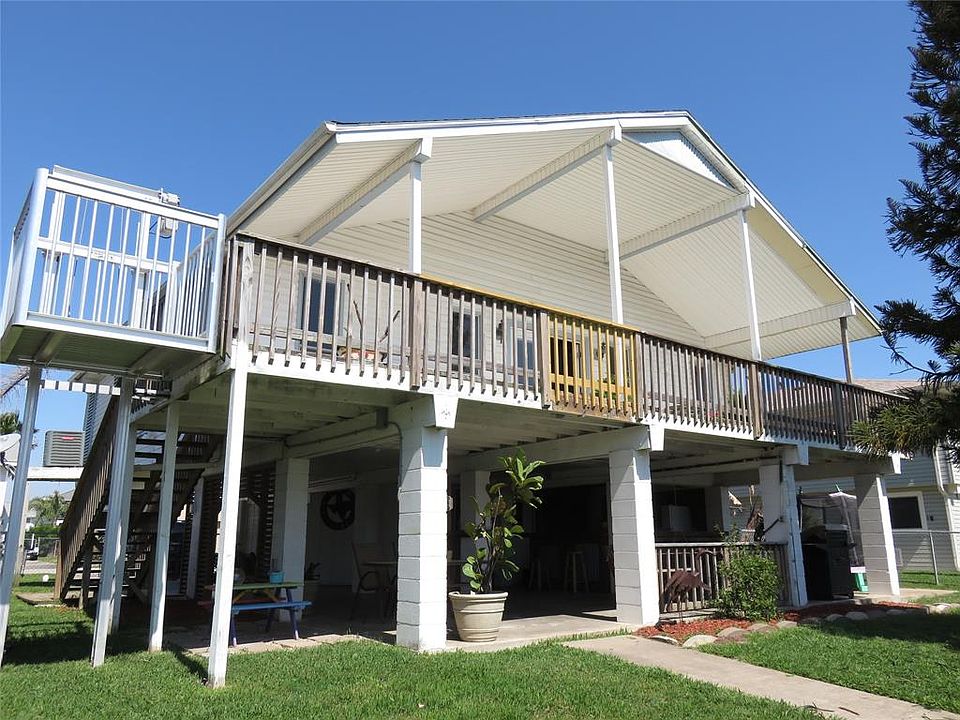 1st image of 1073 Redfish St