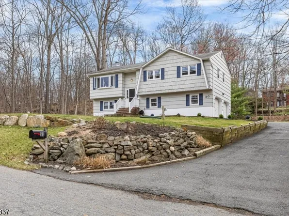 20 Lake View Dr, Byram Twp., NJ 07821