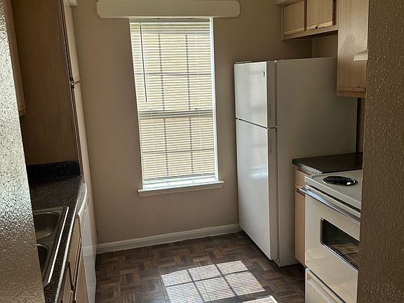 TH Kitchen