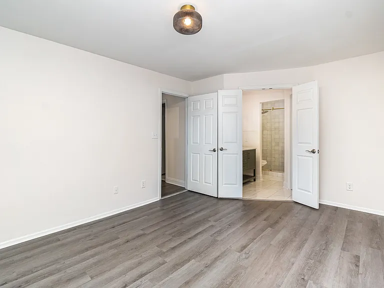 2512 Cranbrook Ln #1-10 — Photo 15
