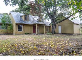 507 Brookside Dr E, Bryan, TX 77801