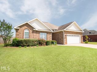 113 Dovecot Dr, Warner Robins, GA 31088