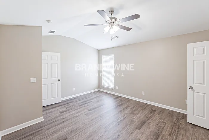 5862 Waggoner Ct — Photo 11