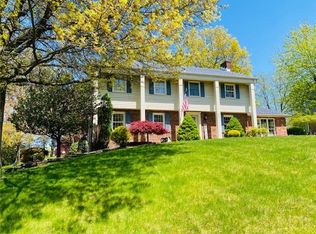 205 Calvin Dr, Mc Kees Rocks, PA 15136