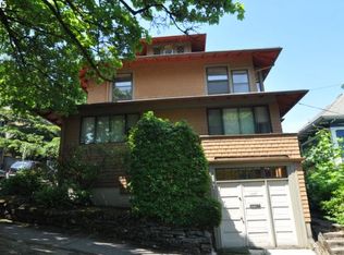 1887 SW 14th Ave, Portland, OR 97201