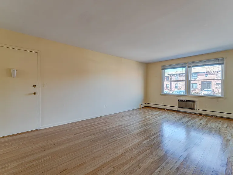 311 Blake St — Photo 5