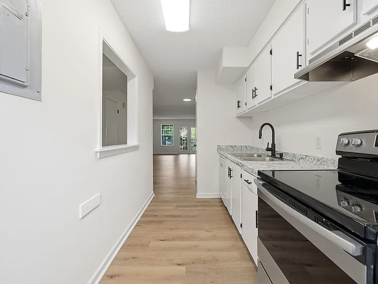 114 Kingsbury Dr #114 — Photo 10