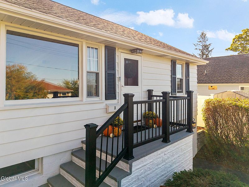 5th image of 3 Linden Avenue