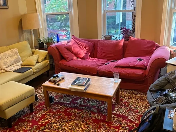 23 Magee St #1, Cambridge, MA 02139