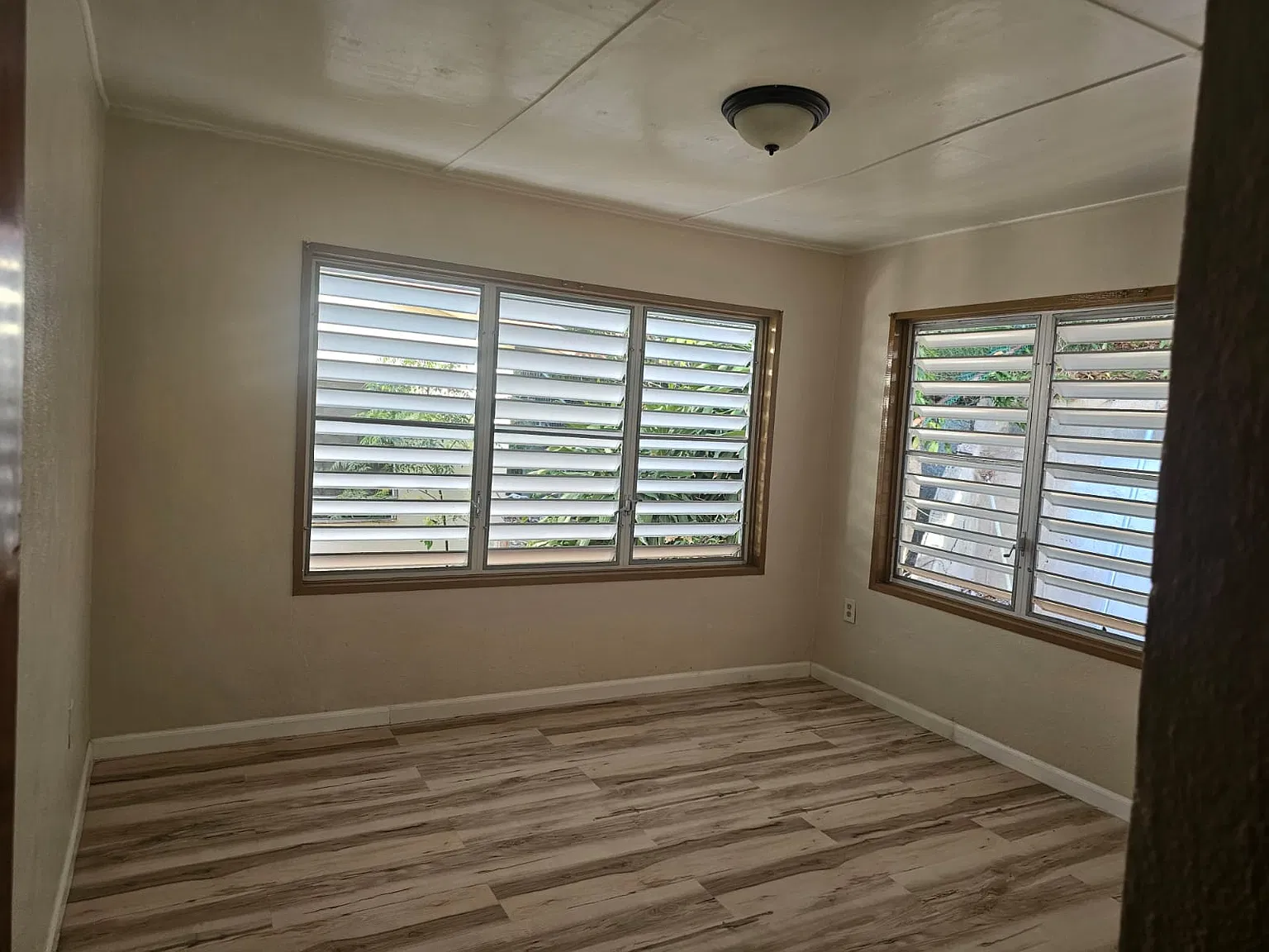 3 bed, $2,000 — Photo 4