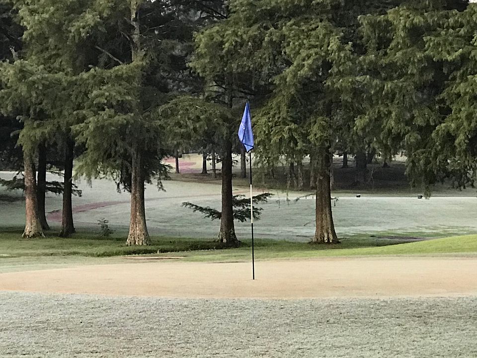 Home on golf course in BACC