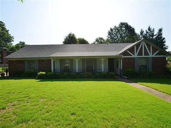 1st image of 8328 Farmington Dr E