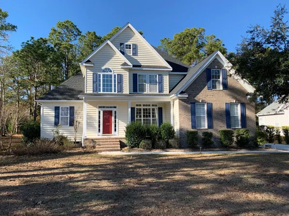 106 Ravenswood Rd, Hampstead, NC 28443