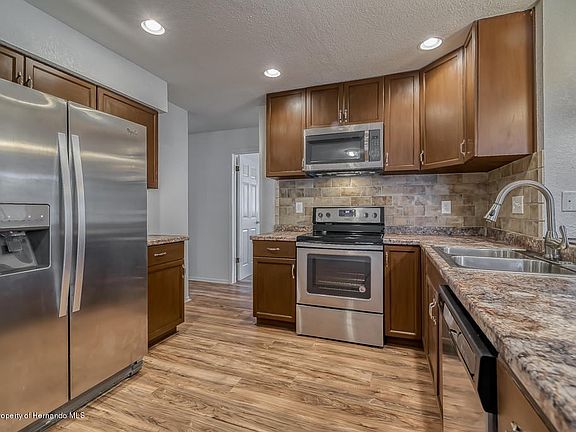 _13A5615_AuroraHDR2019-edit