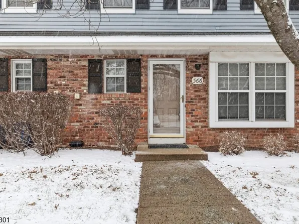 366 Aldeburgh Ave, Franklin Twp., NJ 08873