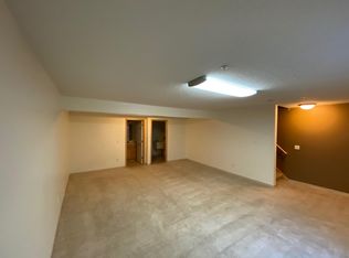 42 97th Ave NW, Coon Rapids, MN 55448