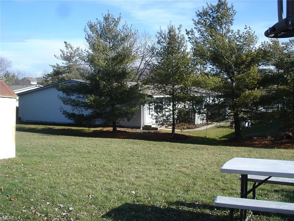 432 Abbeyville Rd Medina OH Zillow