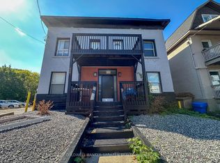448 Cambridge St S, Ottawa, ON K1S 4H7