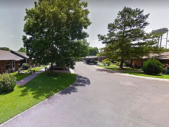 2nd image of 1020 Laura McLean Ln #4881