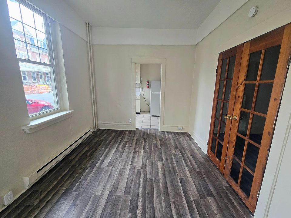1st image of 540 W Allen St #1