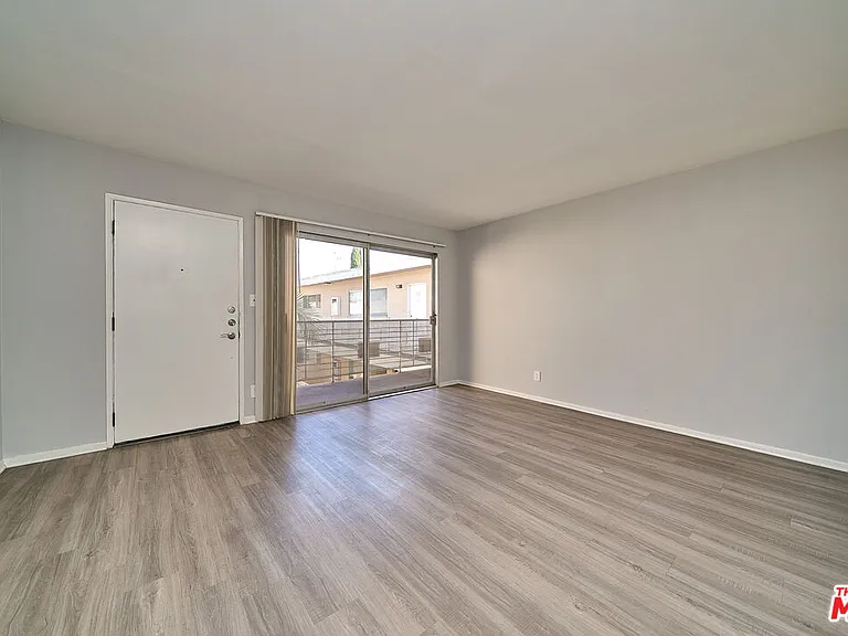 835 S Norton Ave #15 — Photo 14