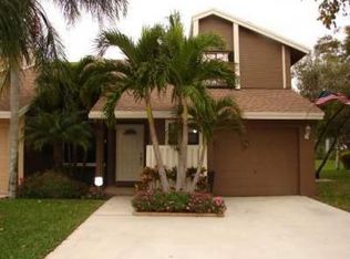22461 Thousand Pines Ln, Boca Raton, FL 33428