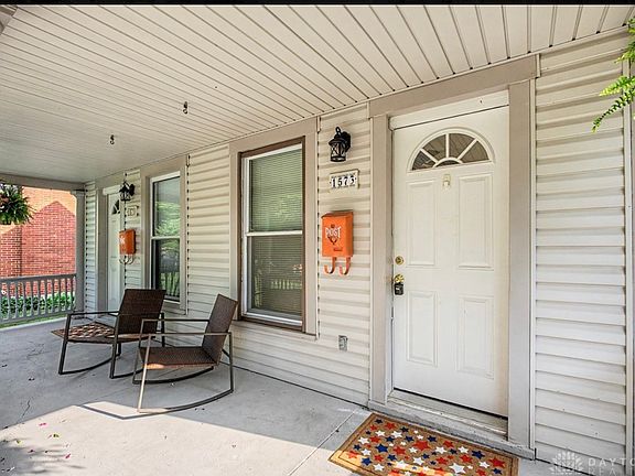 3rd image of 1575 Bowman Ave #1