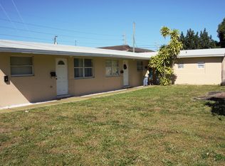 811 NW 38th St, Oakland Park, FL 33309