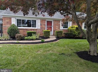 104 S George St, Mechanicsburg, PA