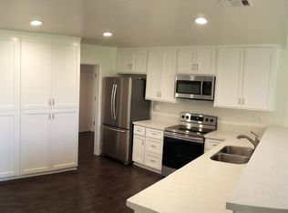 8900 Burton Way APT 301, Beverly Hills, CA 90211