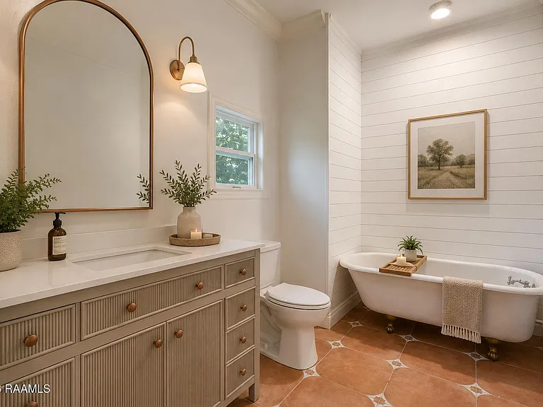 320 Lippi Blvd — Photo 27