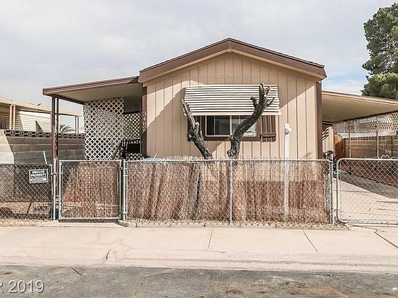 2nd image of 3482 Estes Park Dr