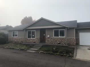 7571 28th St, White City, OR 97503