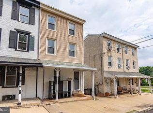 155 Poplar St, Spring City, PA 19475