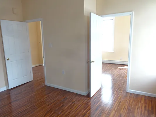 Rented by Blue Egg Realty Corp | media 9