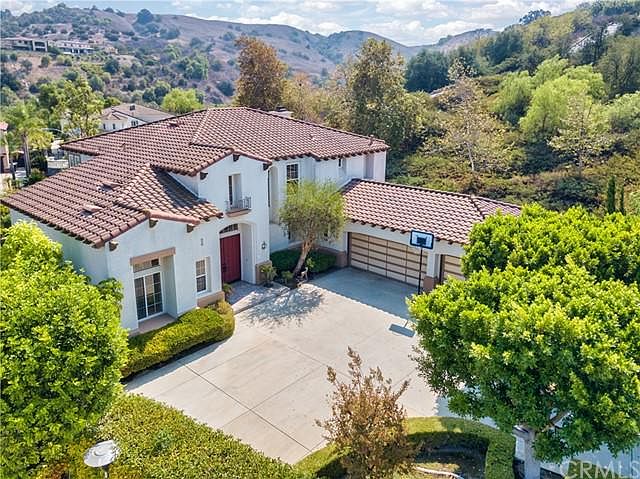 1st image of 1611 Castle Rock Ct