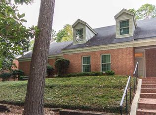 262 Eastbrooke St, Jackson, MS 39216