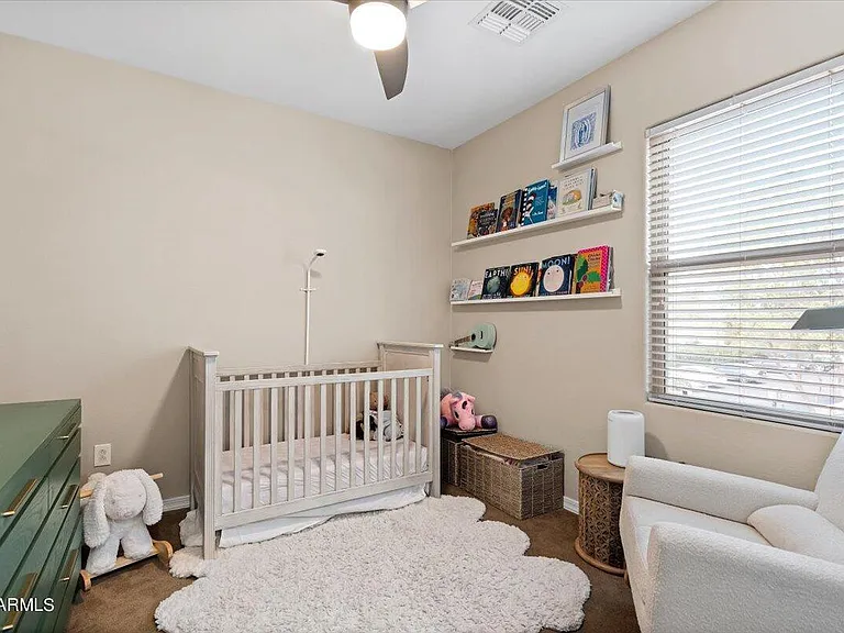 5550 N 16th St #140 — Photo 22