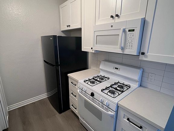 4th image of 152 Maegan Pl APT 6