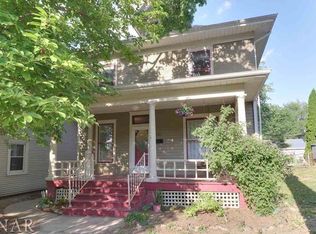 1007 N Evans St, Bloomington, IL 61701