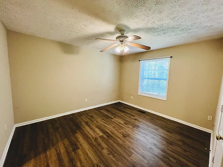 3314 Amay James Ave — Photo 5