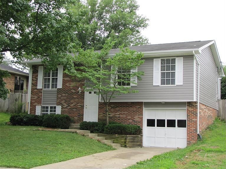 1st image of 2916 Cedarcrest Dr