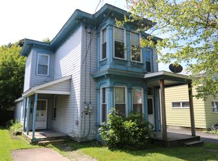 92 W Oneida St, Oswego, NY 13126