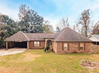 935 Marilyn Dr, Baton Rouge, LA 70815