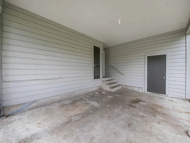4810 Creekwood Rd — Photo 11