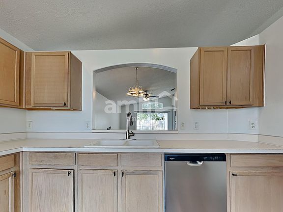 4th image of 1117 Sail Creek Dr