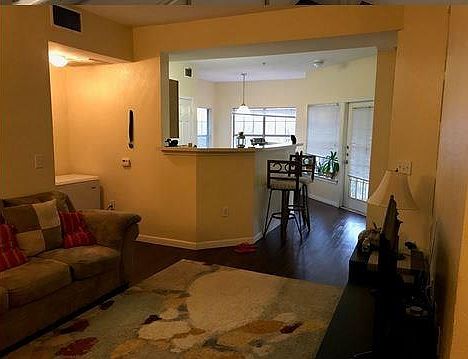 4th image of 2320 Gracy Farms Ln APT 1213