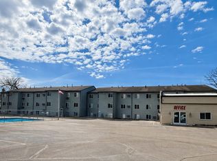 321 Park Lake Blvd #308, Detroit Lakes, MN 56501